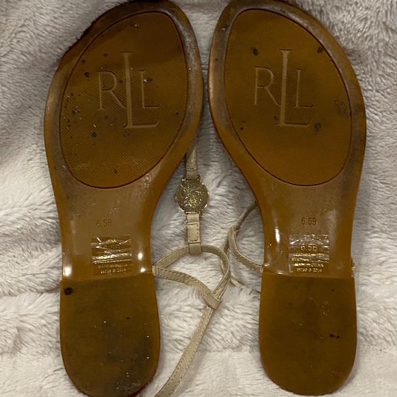 Lauren Ralph Lauren LRL Aina Leather T-Strap Khaki Flat Sandals Size 6.5 VGC - Picture 7 of 10